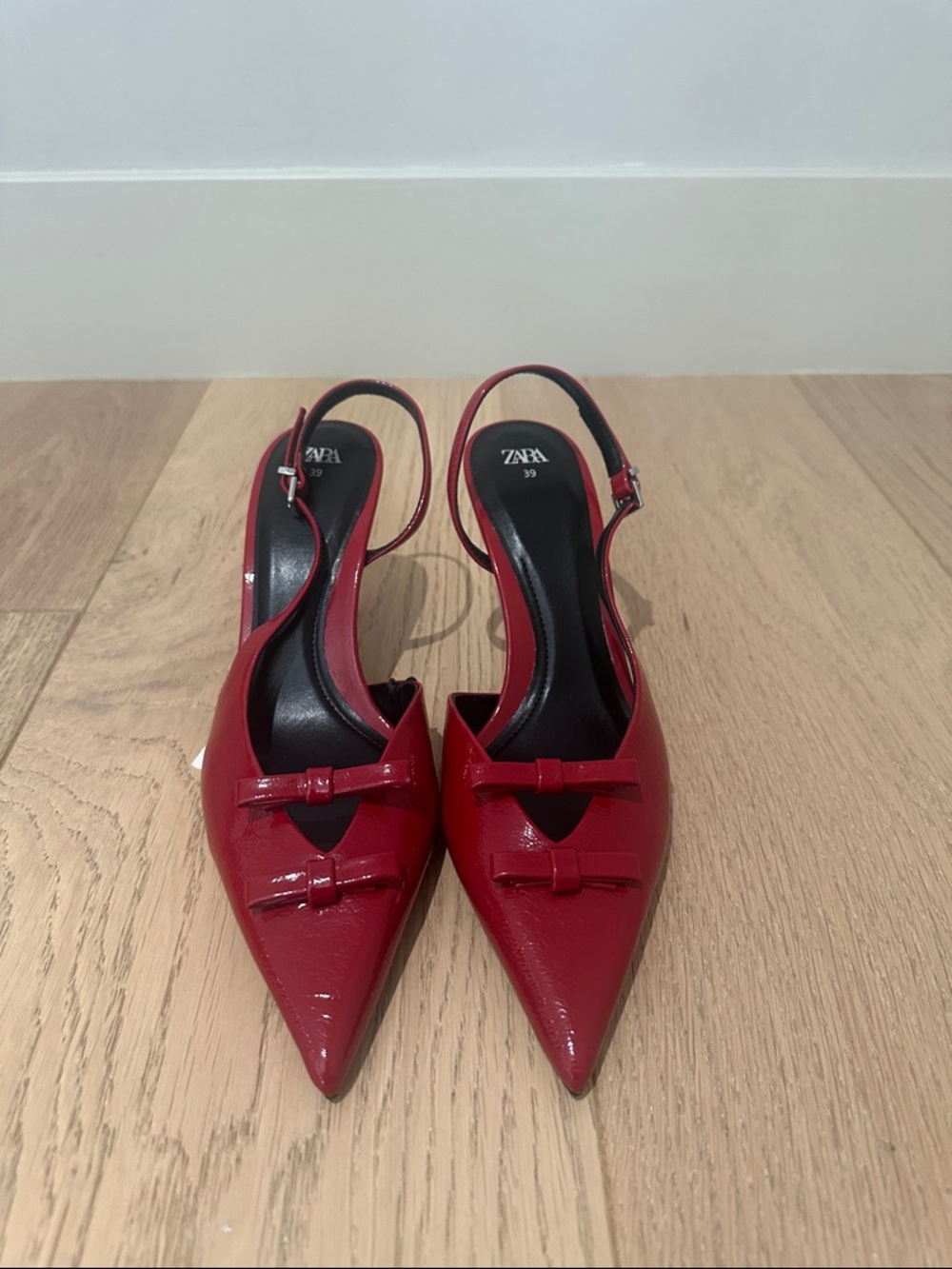 ZARA Red Patent Pointed Slingback Pumps with Bows